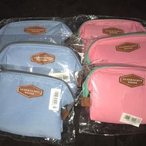🌵🌺 BNWOT bundle of fun cosmetics bags. 6 total